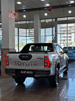 تويوتا هايلوكس